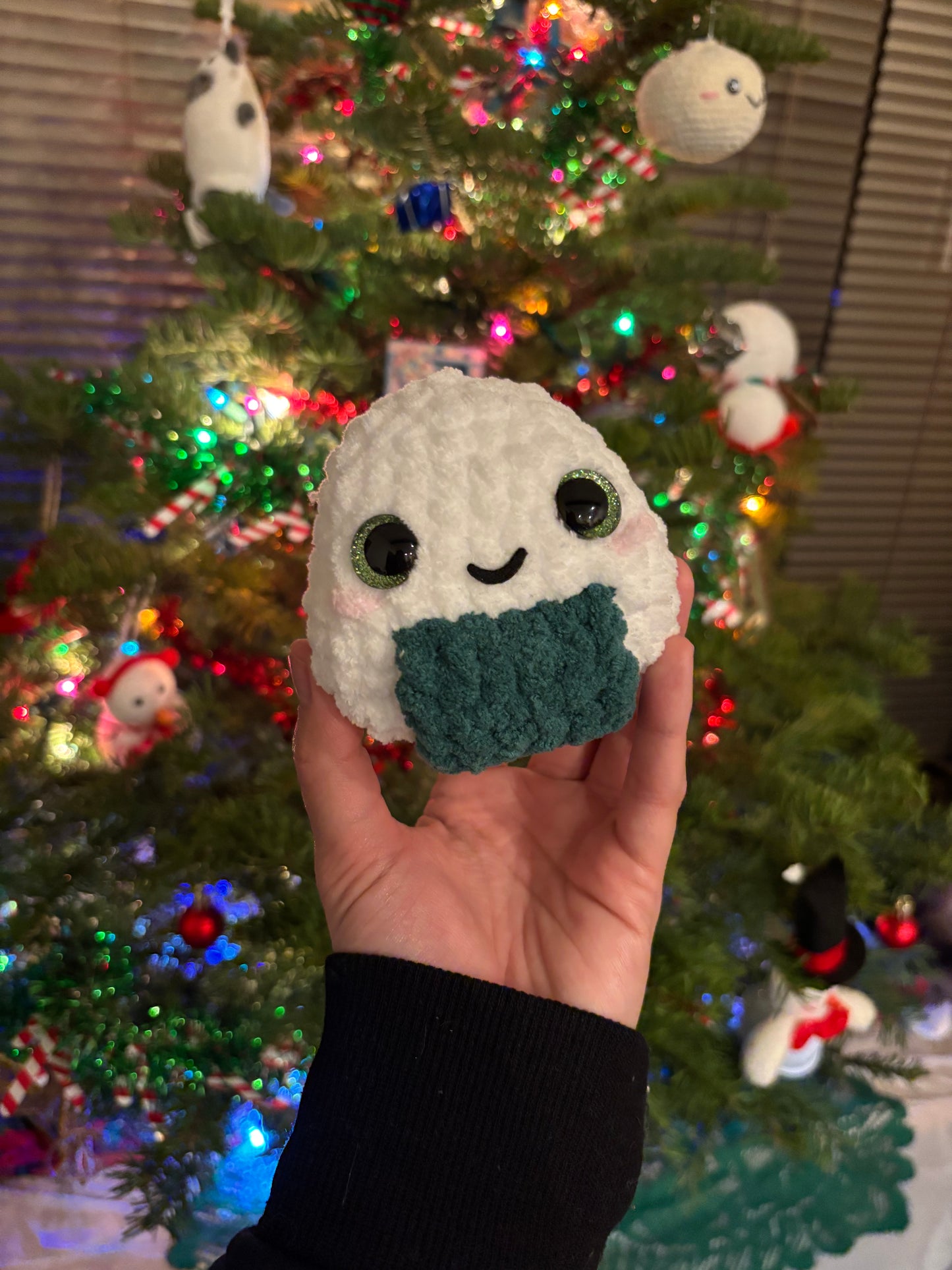 Onigir Handmade Plushie, Kawaii Foods Crochet Plushie Personalized Gift, Gift for her, Gift for him, Valentines Day