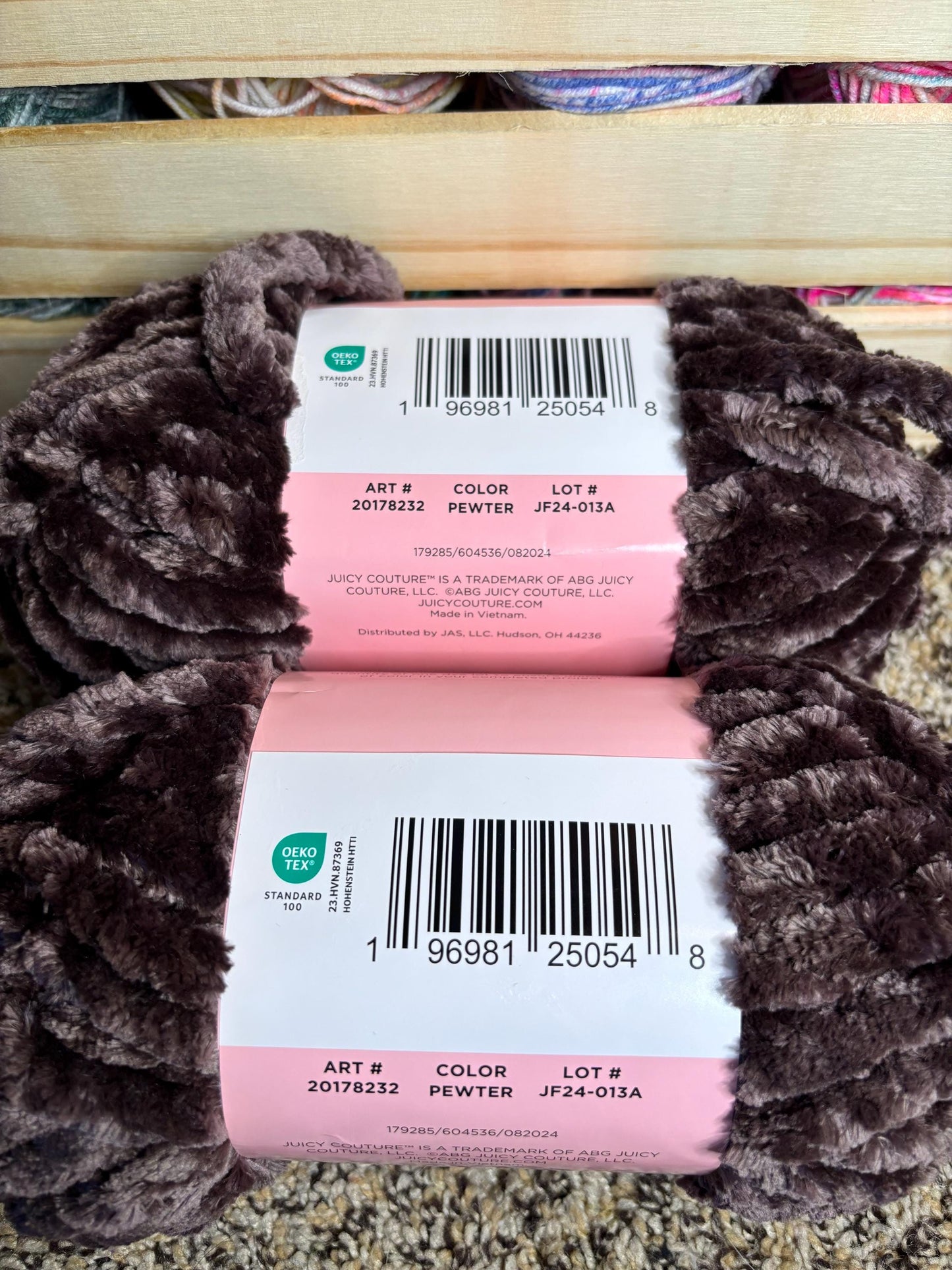 Juicy Couture Yarn Pewter Luxe Velour XL