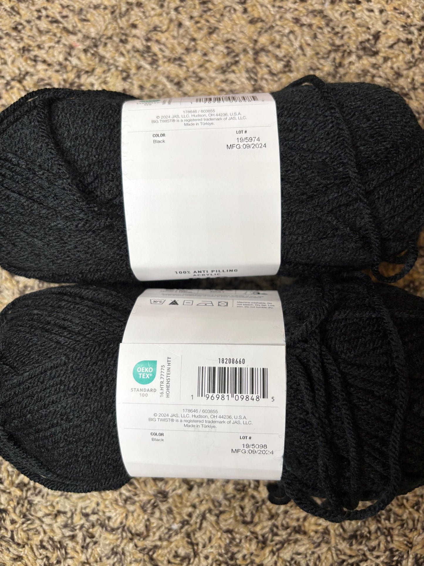 Big Twist Black Living Yarn
