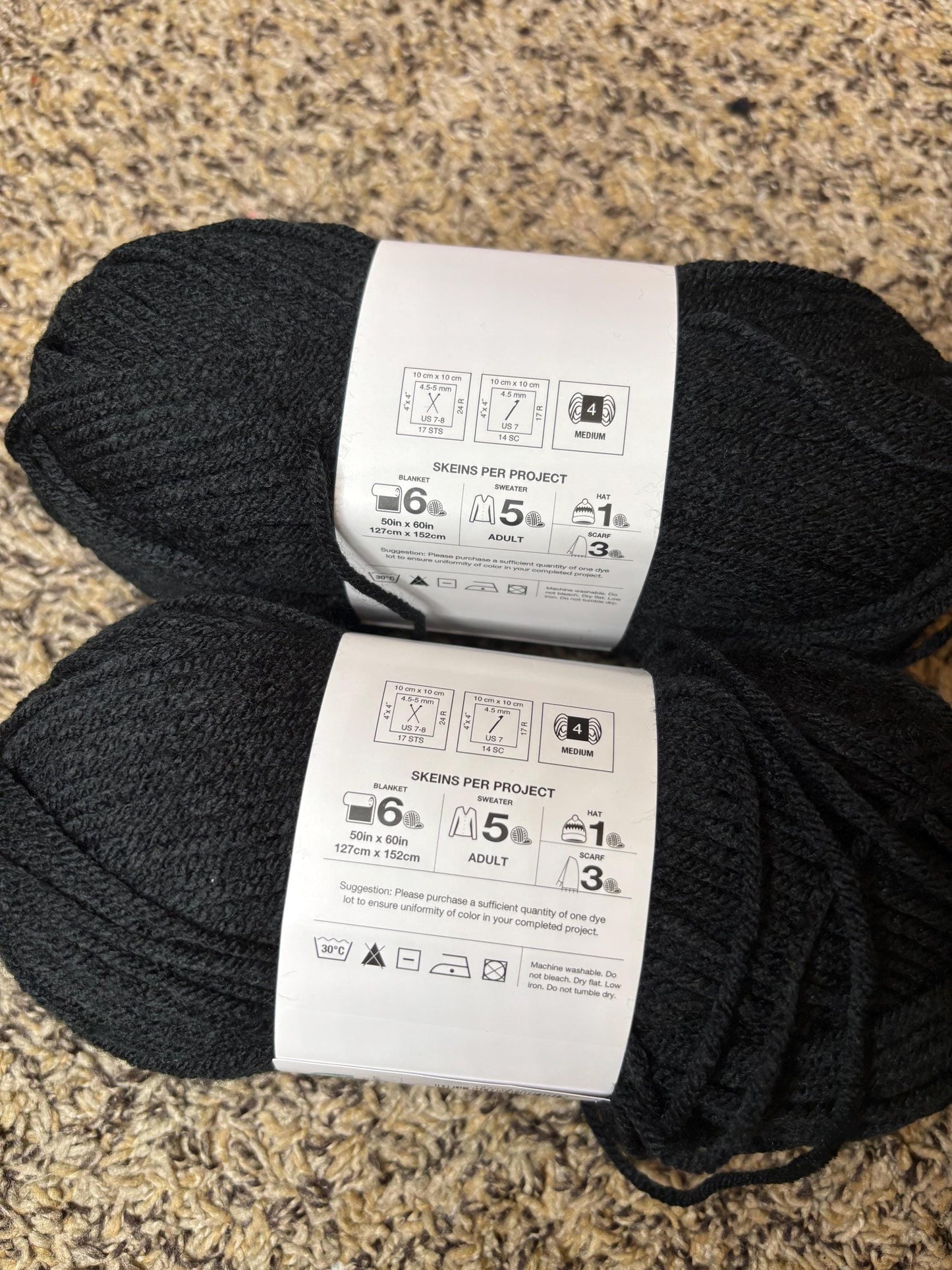 Big Twist Black Living Yarn